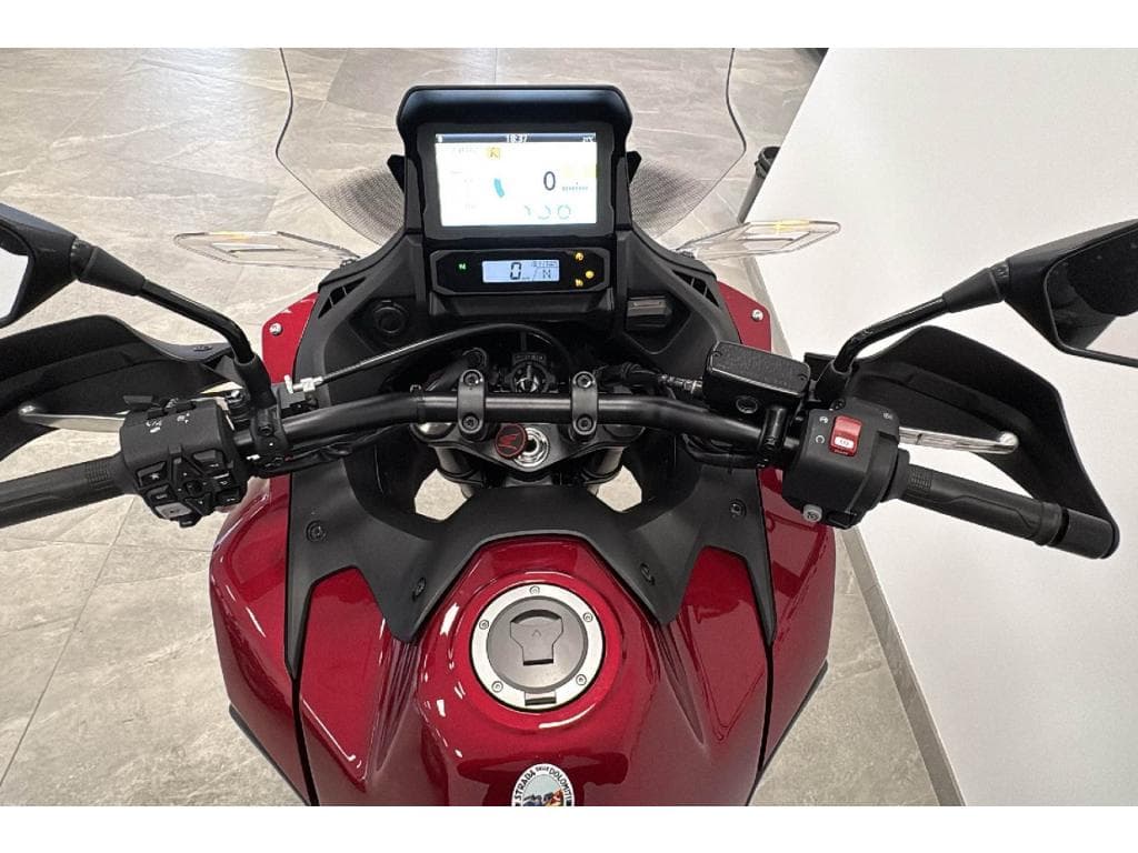 HONDA NT 1100 – photo 9 sur 14