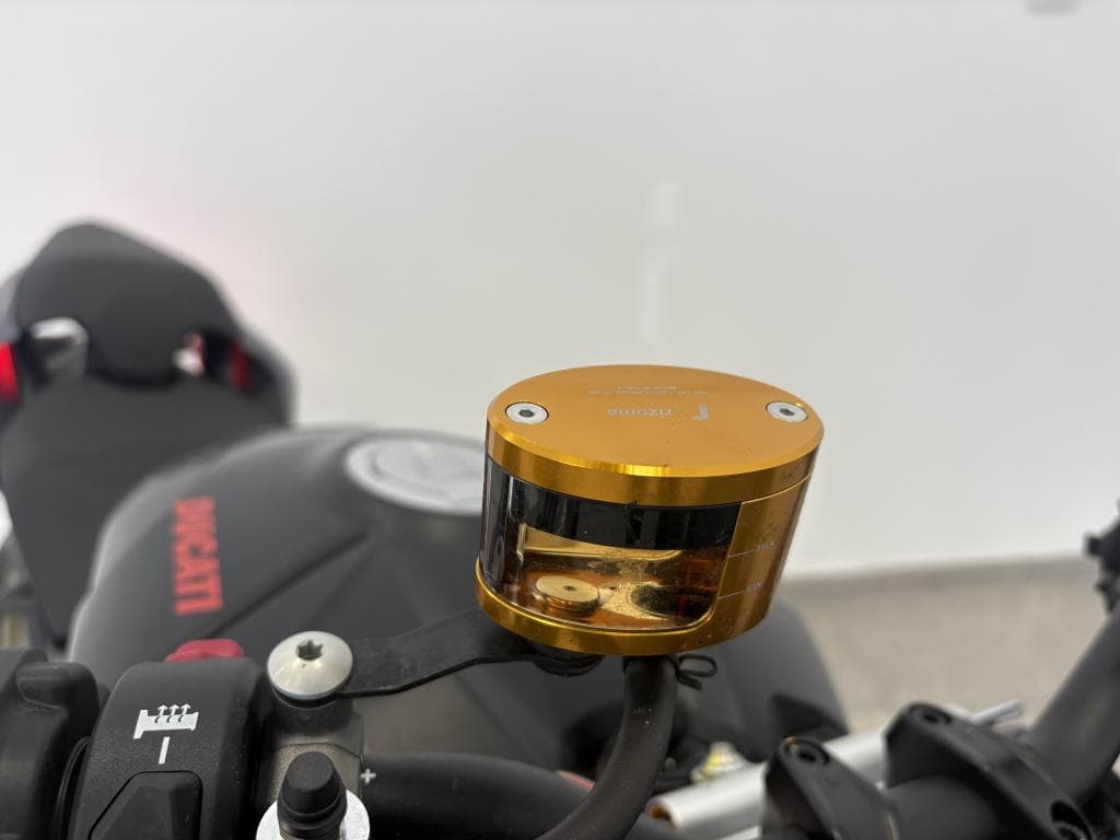 DUCATI STREETFIGHTER V4 S – photo 17 sur 20