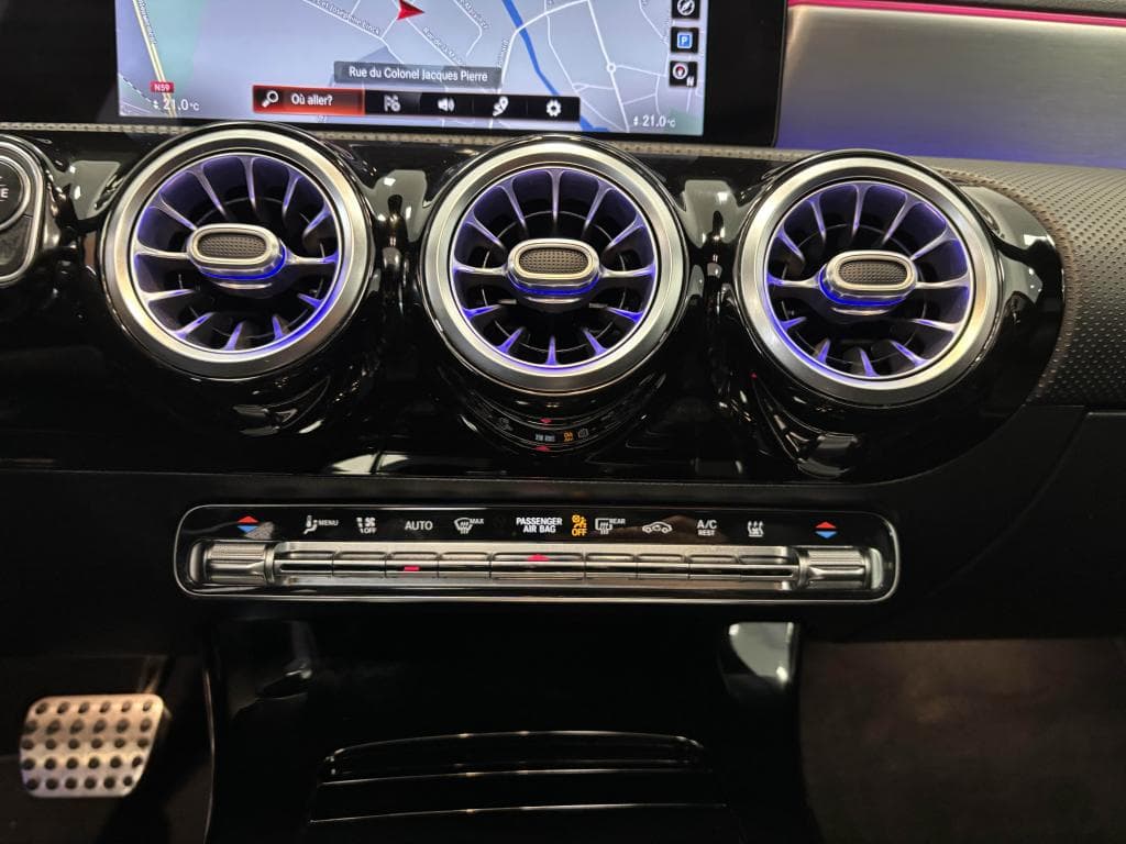 MERCEDES CLA – photo 18 sur 26