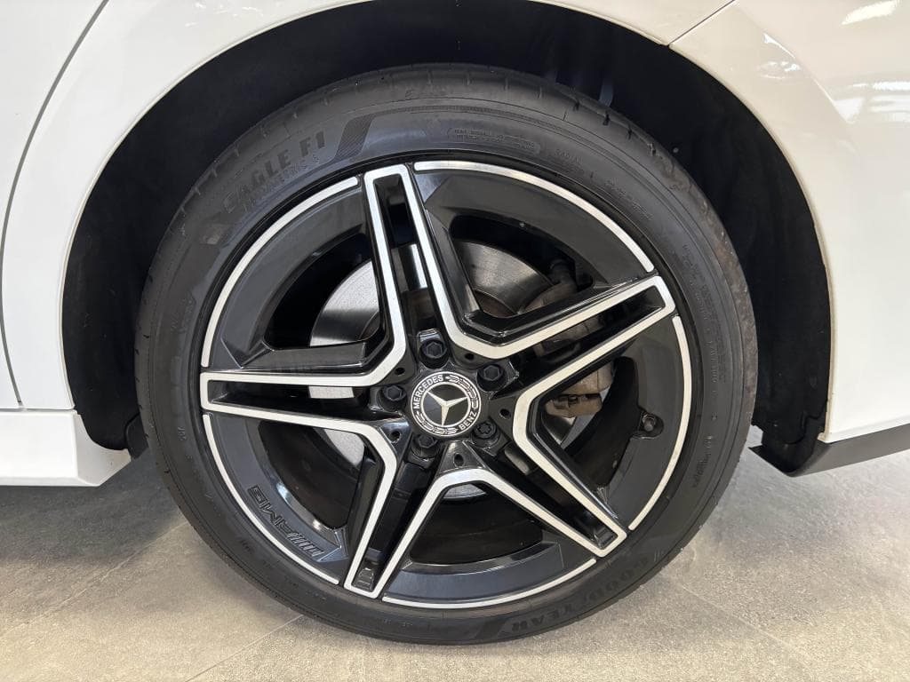 MERCEDES CLA – photo 22 sur 26