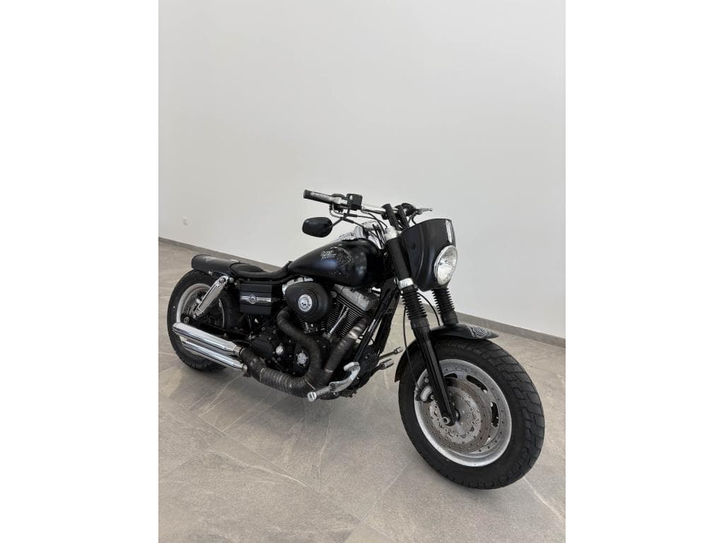 HARLEY-DAVIDSON FAT BOB – photo 1 sur 5