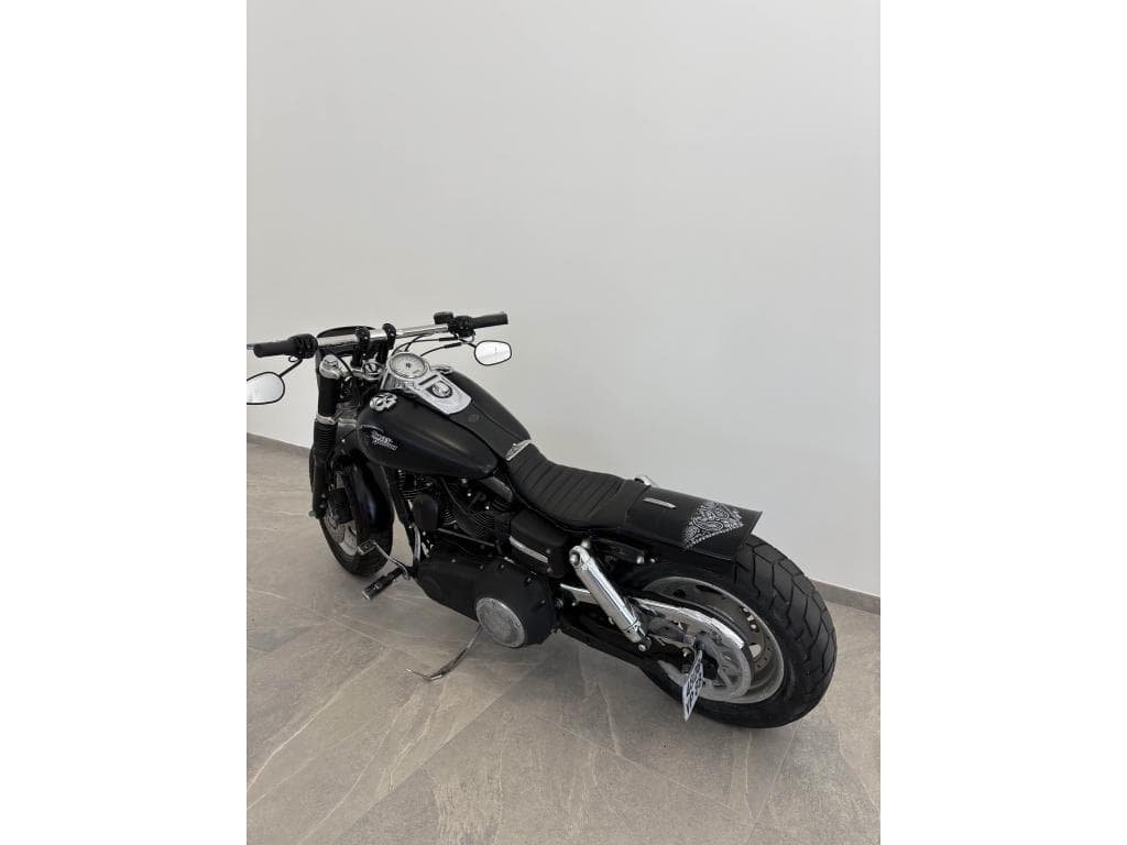 HARLEY-DAVIDSON FAT BOB – photo 4 sur 5