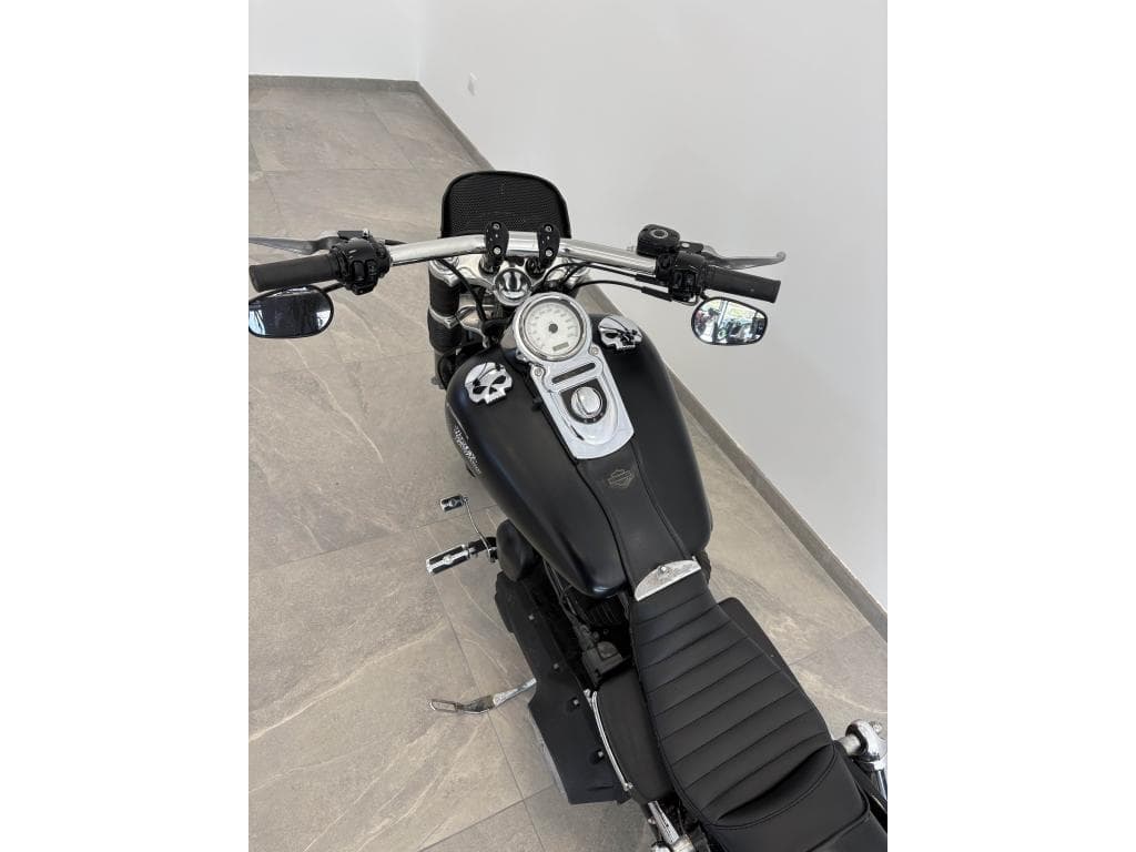 HARLEY-DAVIDSON FAT BOB – photo 5 sur 5