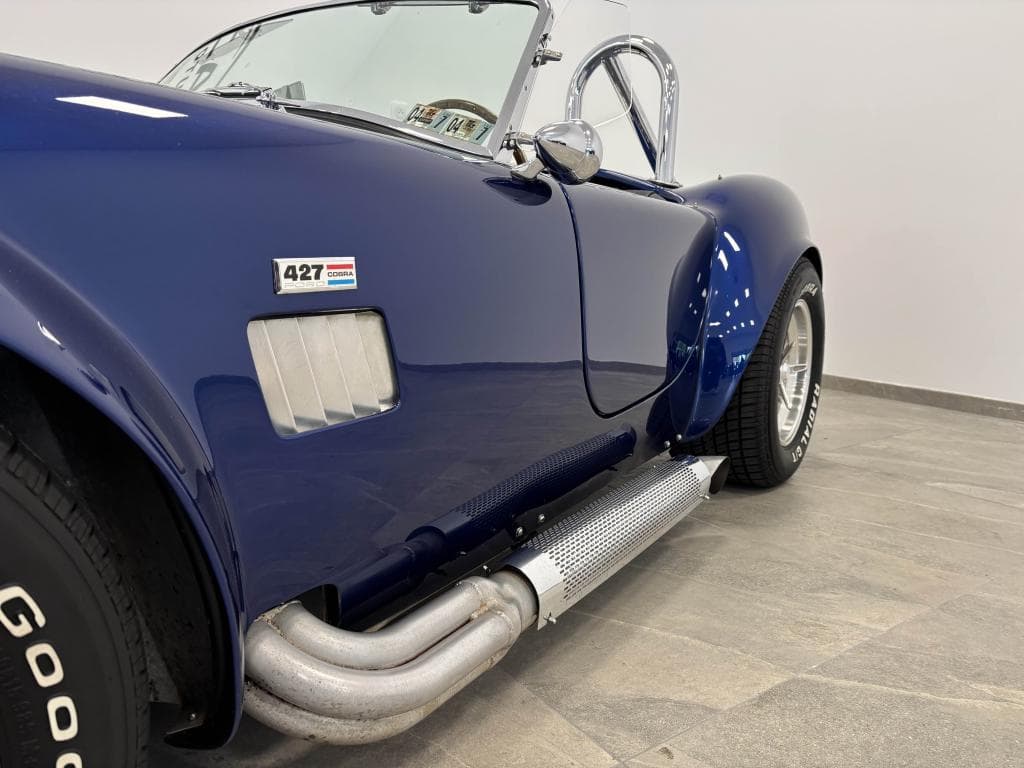 AC COBRA – photo 13 sur 24