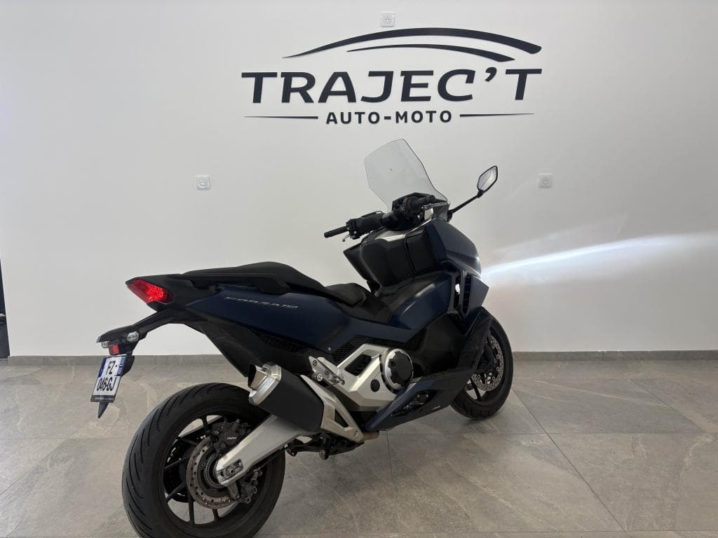 HONDA forza 750 / nss 750 – photo 5 sur 7