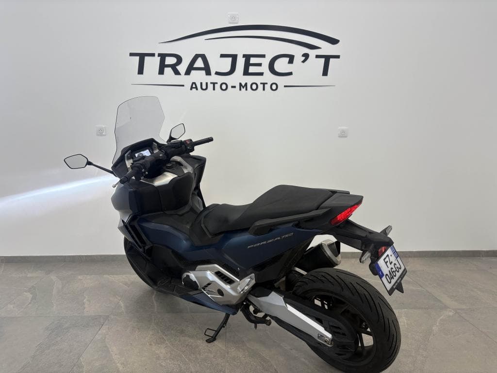 HONDA forza 750 / nss 750 – photo 6 sur 7
