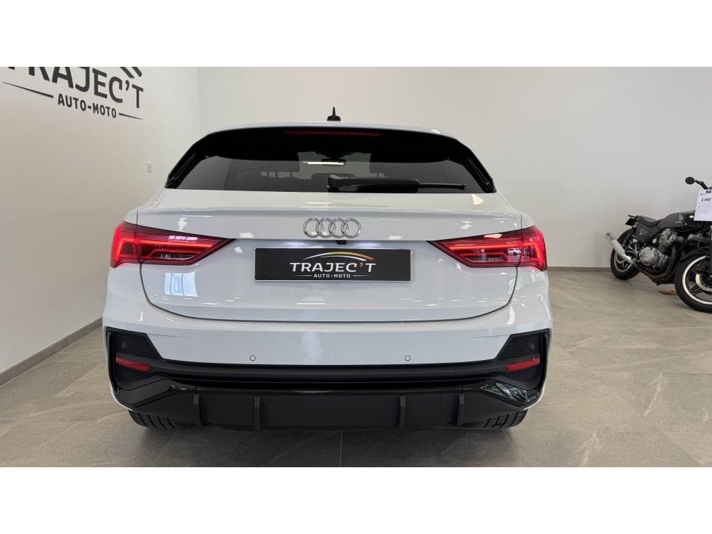 AUDI Q3 – photo 6 sur 37