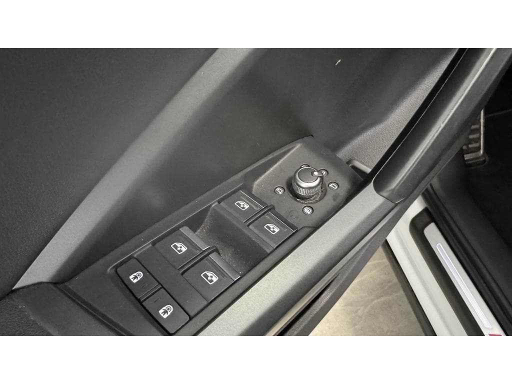 AUDI Q3 – photo 24 sur 37