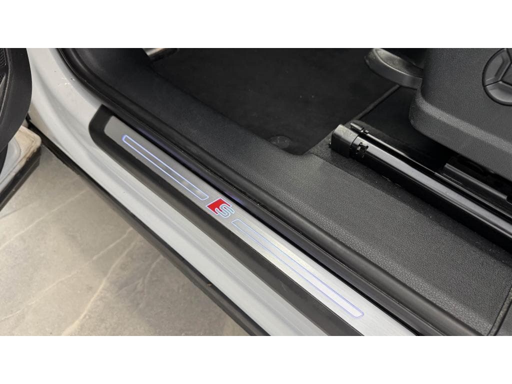 AUDI Q3 – photo 25 sur 37