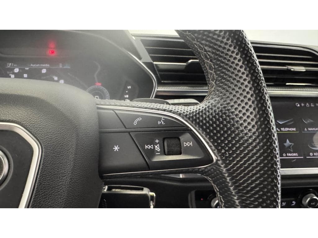 AUDI Q3 – photo 29 sur 37