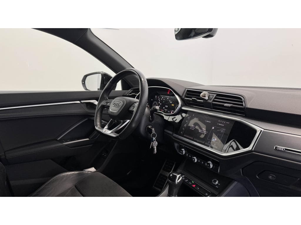 AUDI Q3 – photo 9 sur 37