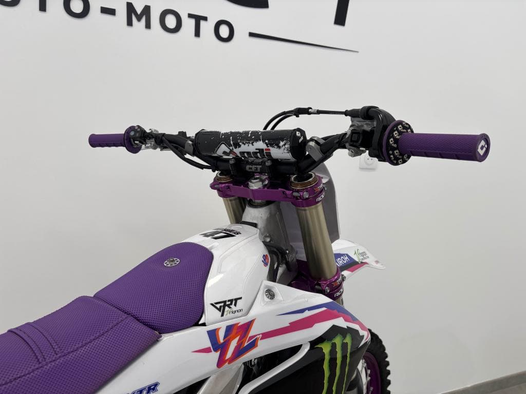 YAMAHA YZ250F – photo 5 sur 20