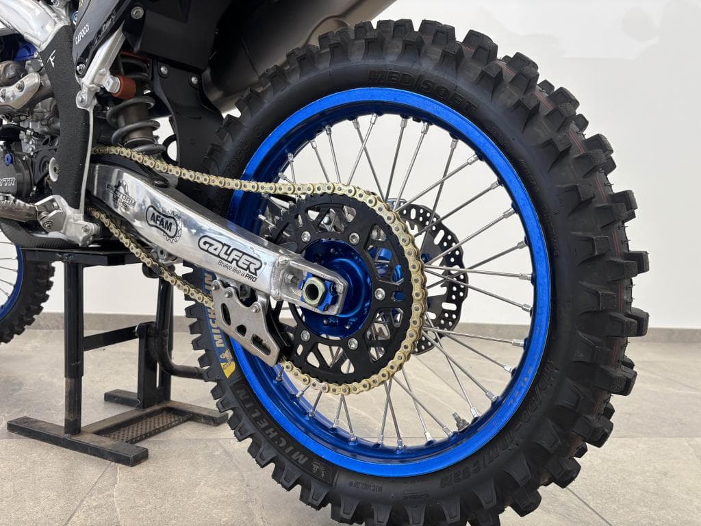 YAMAHA YZF – photo 20 sur 20
