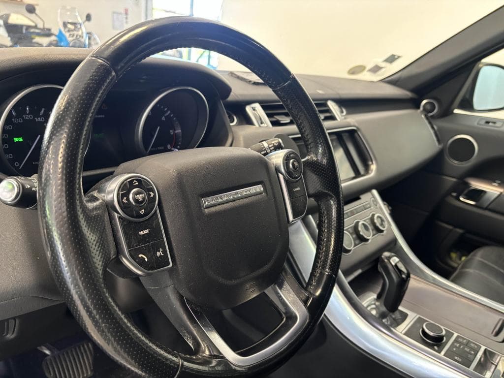 LAND ROVER RANGE ROVER SPORT – photo 20 sur 43