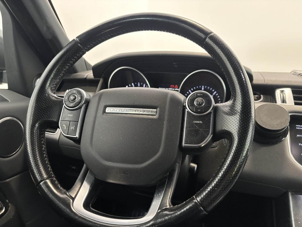 LAND ROVER RANGE ROVER SPORT – photo 34 sur 43