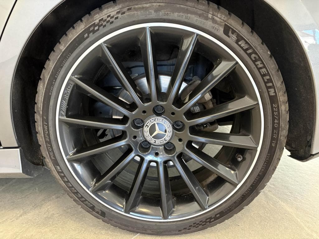 MERCEDES CLASSE A – photo 15 sur 30