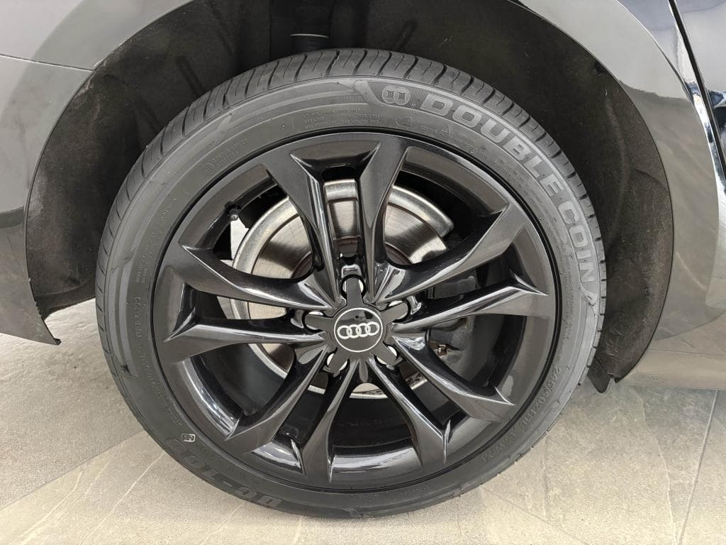 AUDI A4 – photo 9 sur 29