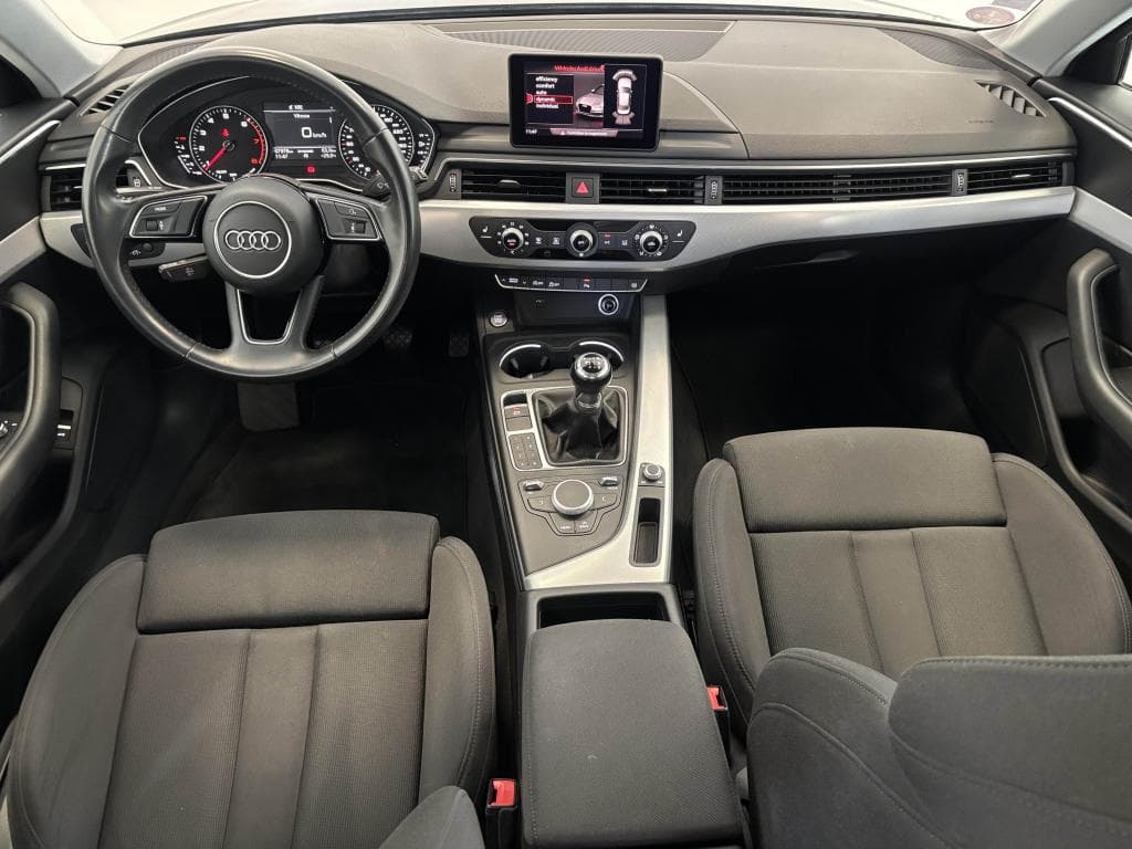 AUDI A4 – photo 12 sur 29