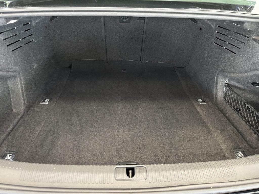 AUDI A4 – photo 20 sur 29