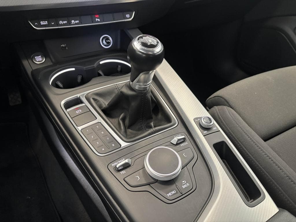 AUDI A4 – photo 21 sur 29