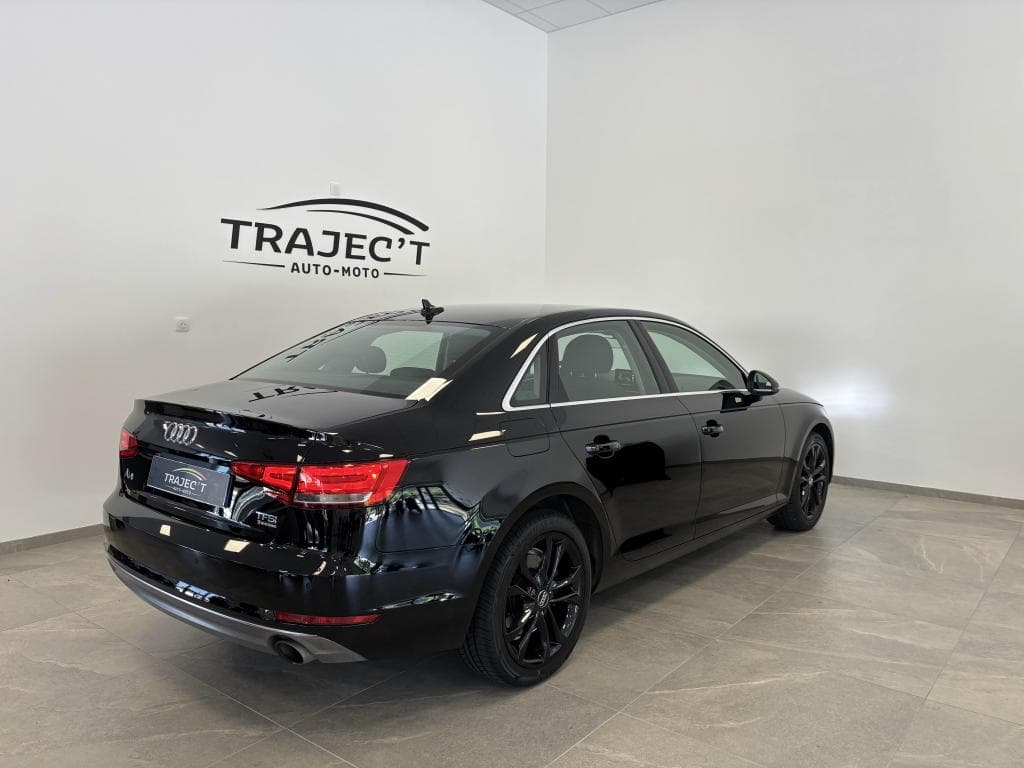 AUDI A4 – photo 4 sur 29