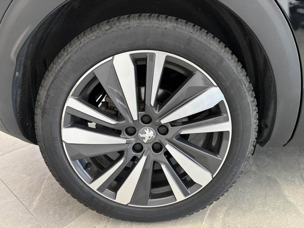PEUGEOT 3008 – photo 11 sur 31