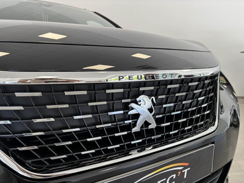 PEUGEOT 3008 – photo 12 sur 31
