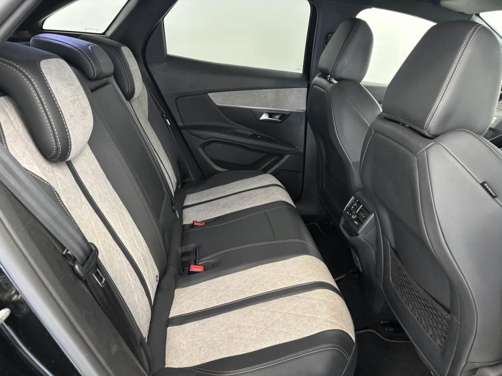 PEUGEOT 3008 – photo 16 sur 31