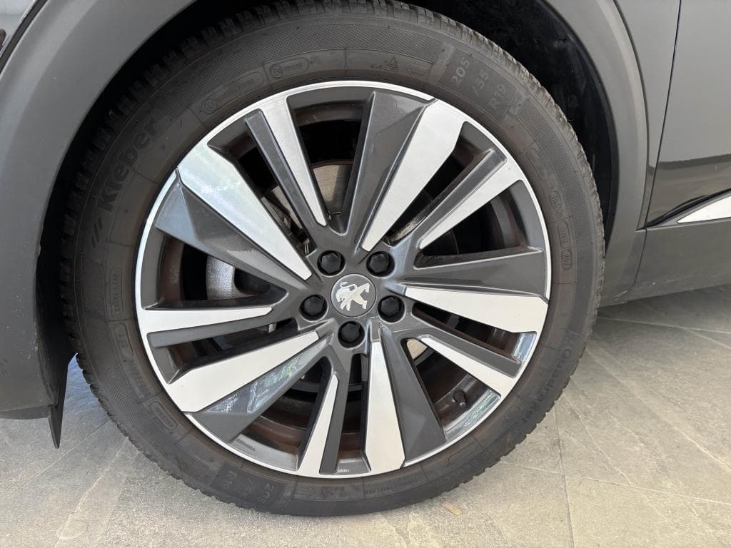 PEUGEOT 3008 – photo 8 sur 31