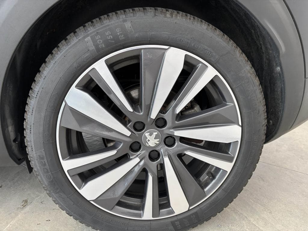 PEUGEOT 3008 – photo 9 sur 31