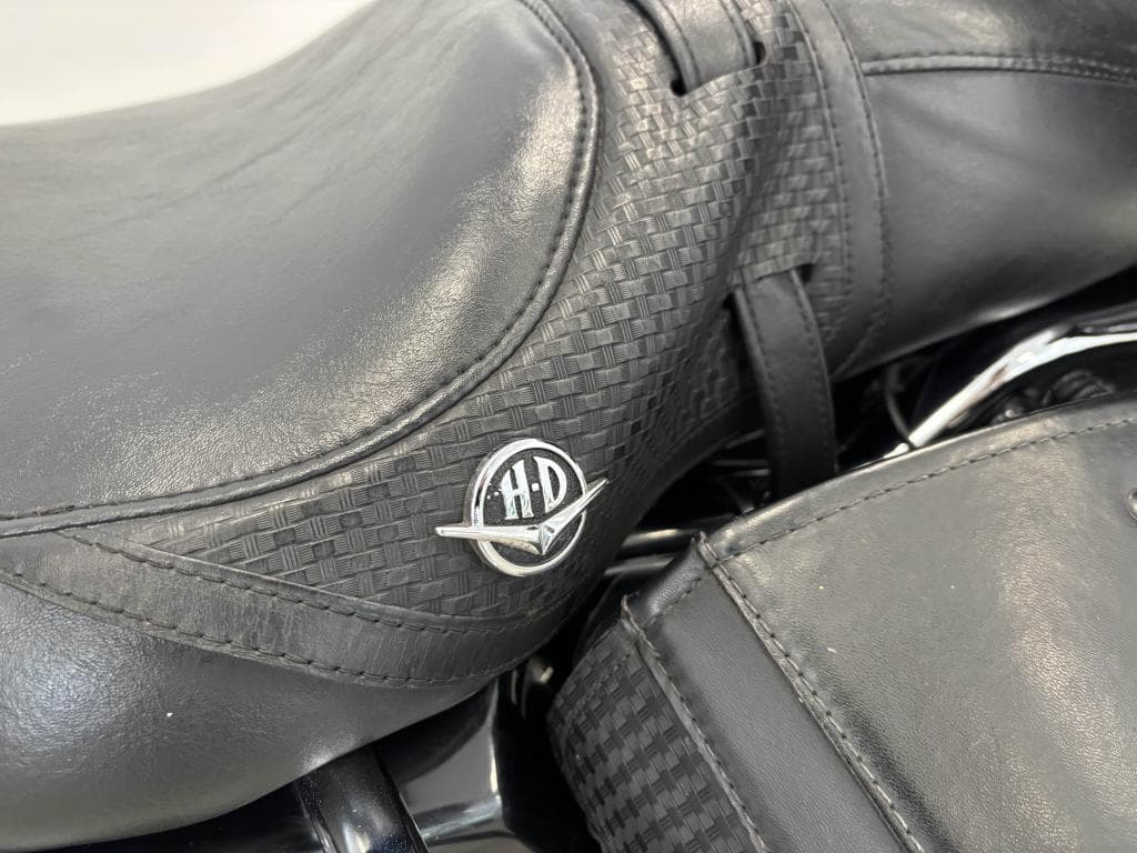 HARLEY-DAVIDSON ROAD KING – photo 16 sur 19