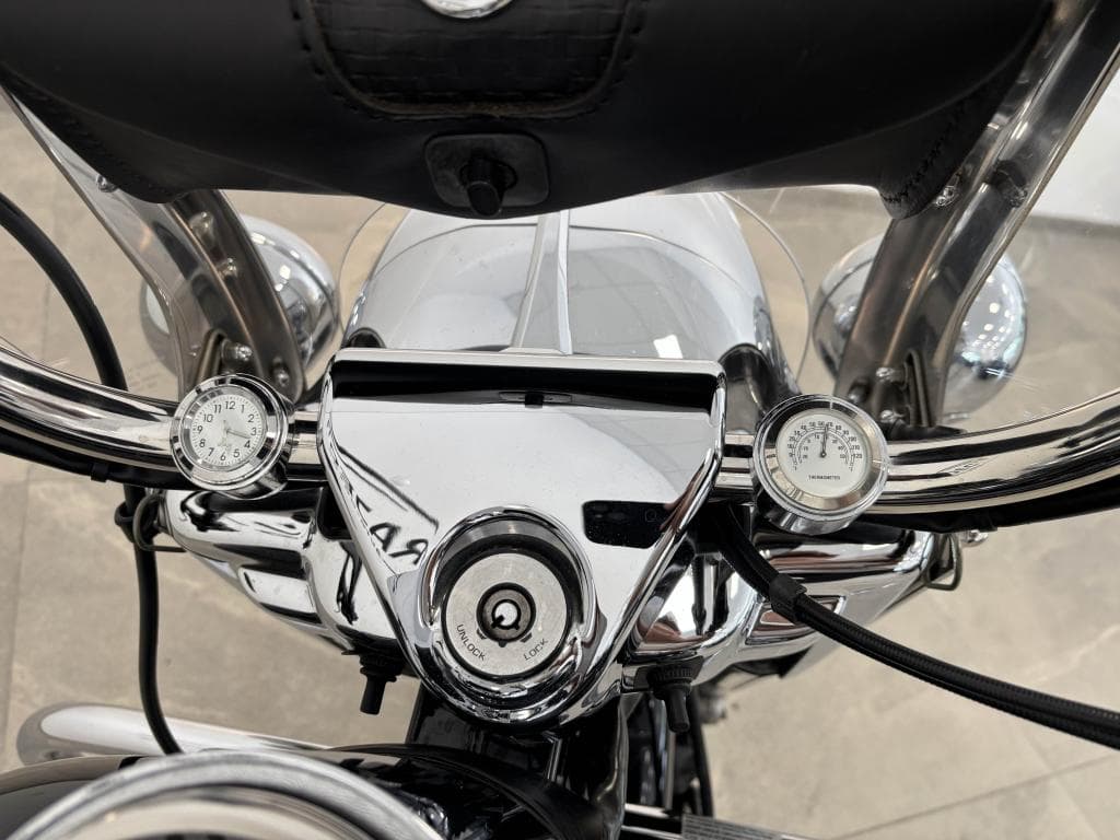 HARLEY-DAVIDSON ROAD KING – photo 9 sur 19