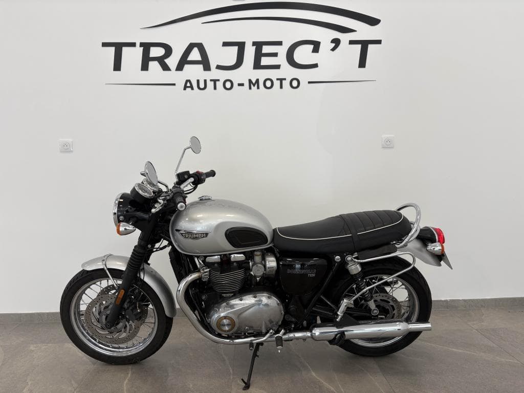 TRIUMPH BONNEVILLE – photo 3 sur 20