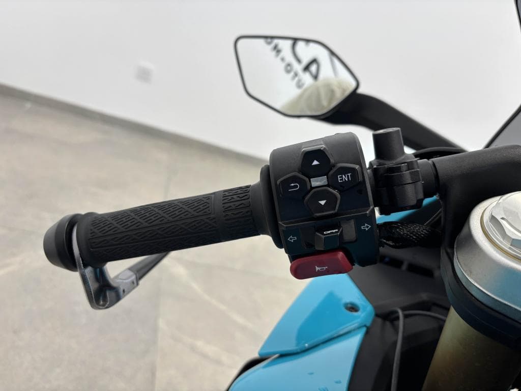 CF MOTO SR – photo 10 sur 20
