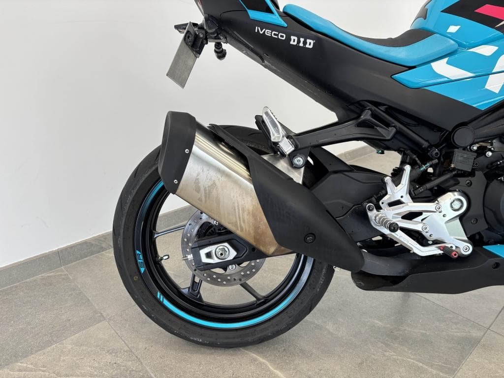 CF MOTO SR – photo 7 sur 20