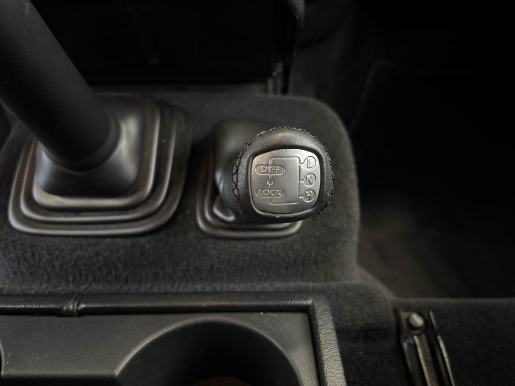 LAND ROVER DEFENDER – photo 14 sur 29