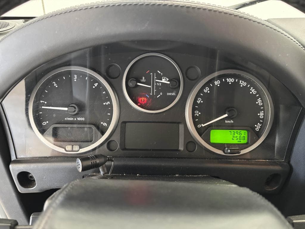 LAND ROVER DEFENDER – photo 21 sur 29