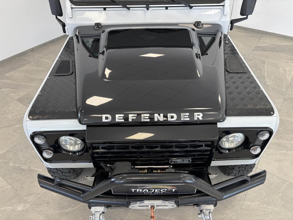 LAND ROVER DEFENDER – photo 8 sur 29