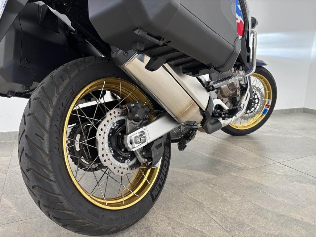 HONDA CRF – photo 11 sur 18