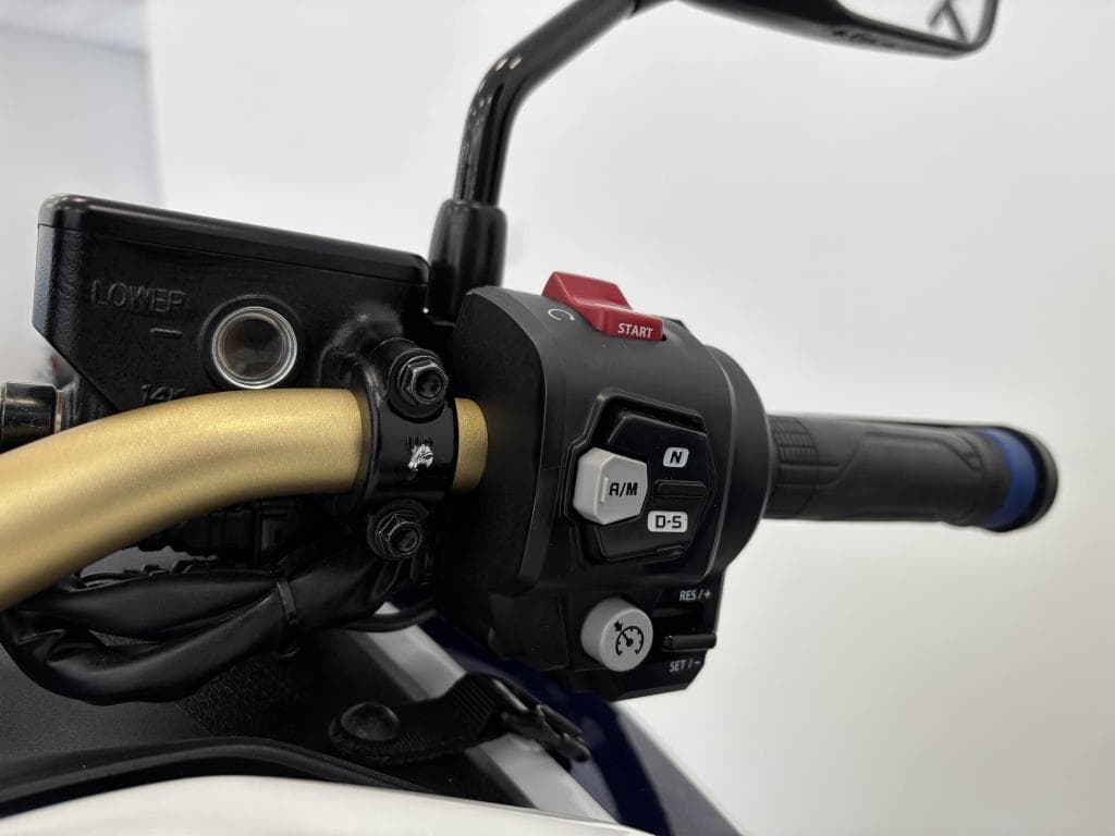 HONDA CRF – photo 15 sur 18