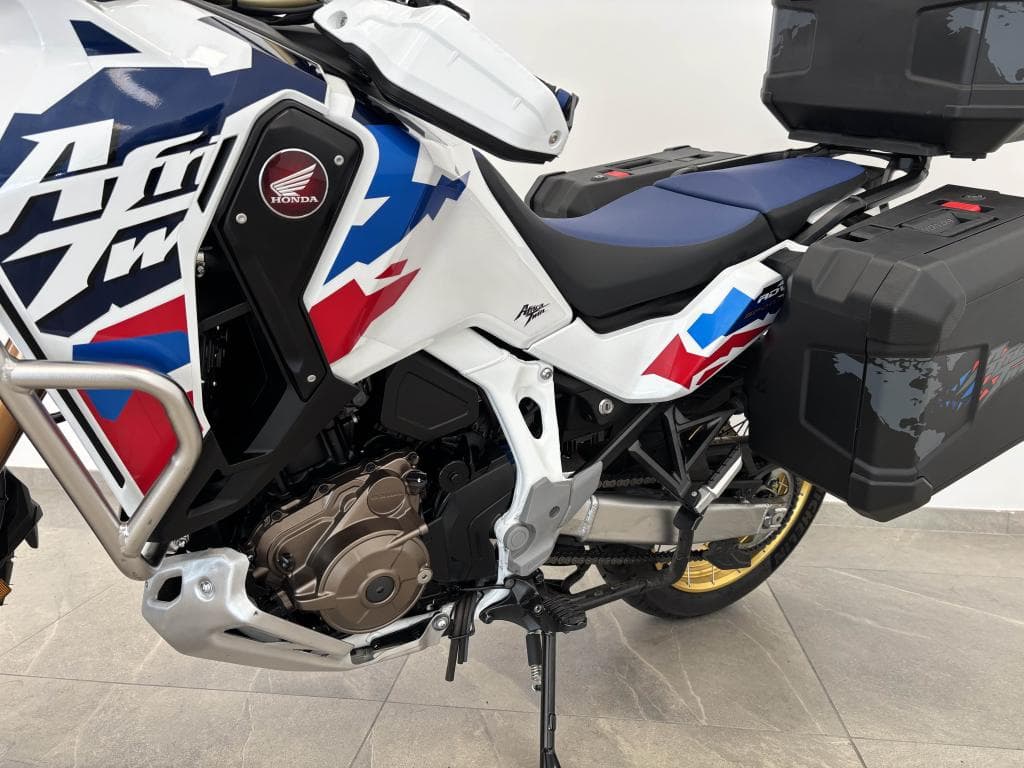 HONDA CRF – photo 16 sur 18