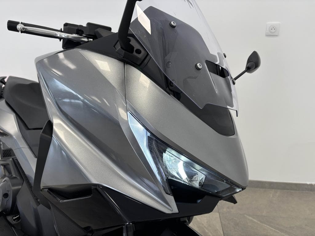 HONDA FORZA 750 – photo 10 sur 16