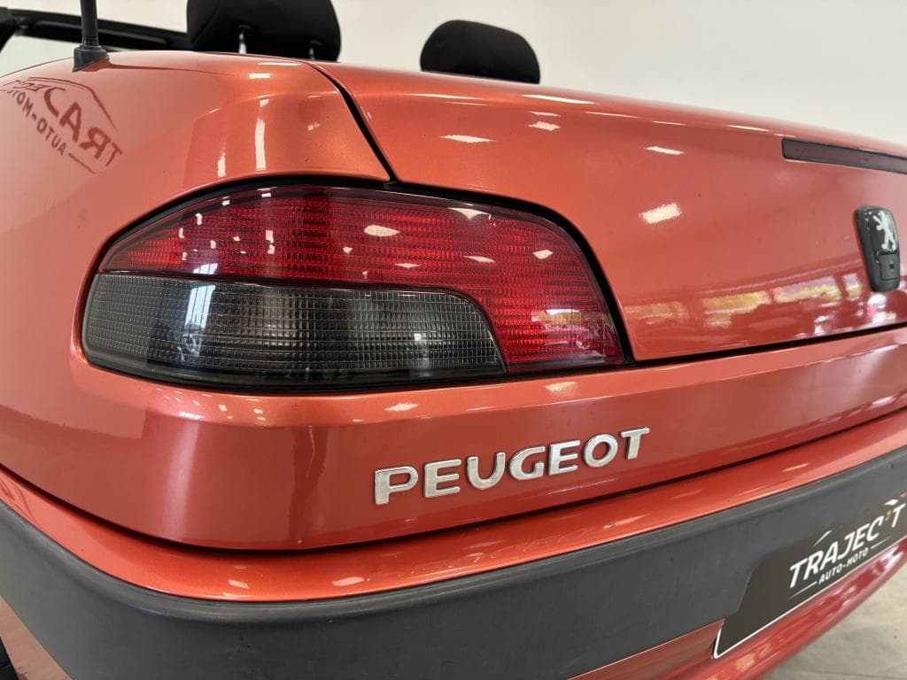 PEUGEOT 306 – photo 18 sur 28