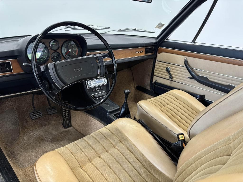AUDI 100 – photo 15 sur 30