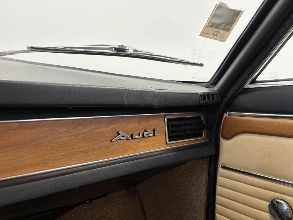 AUDI 100 – photo 22 sur 30