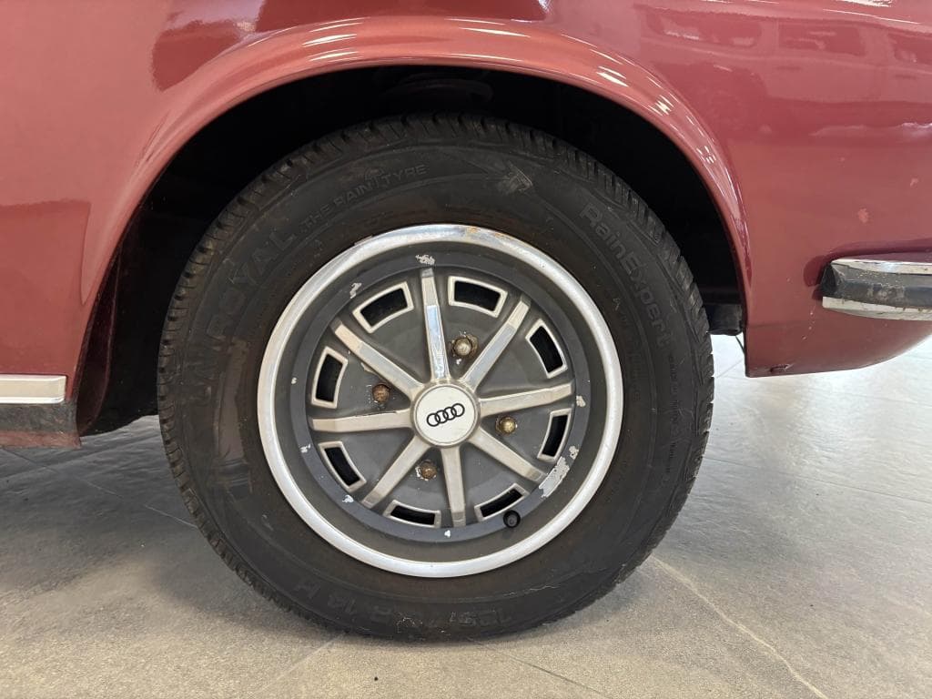 AUDI 100 – photo 29 sur 30