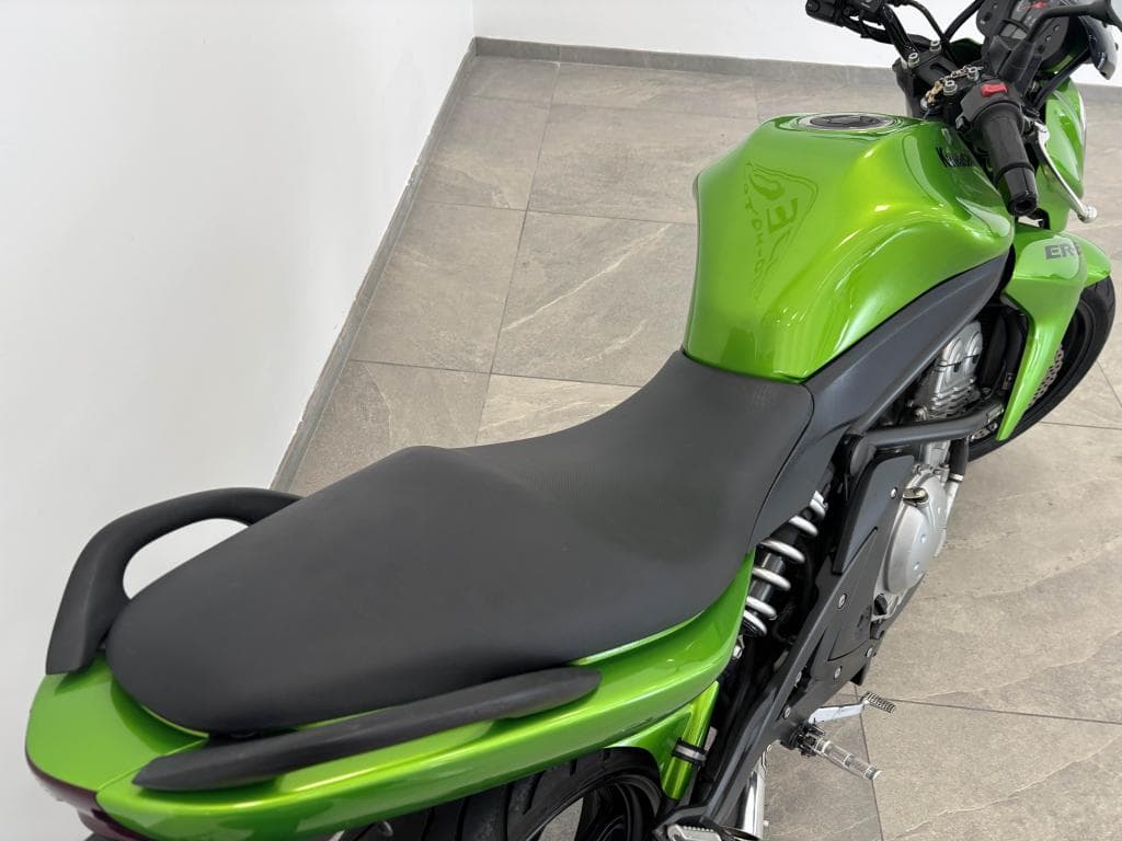 KAWASAKI ER 6 – photo 8 sur 17