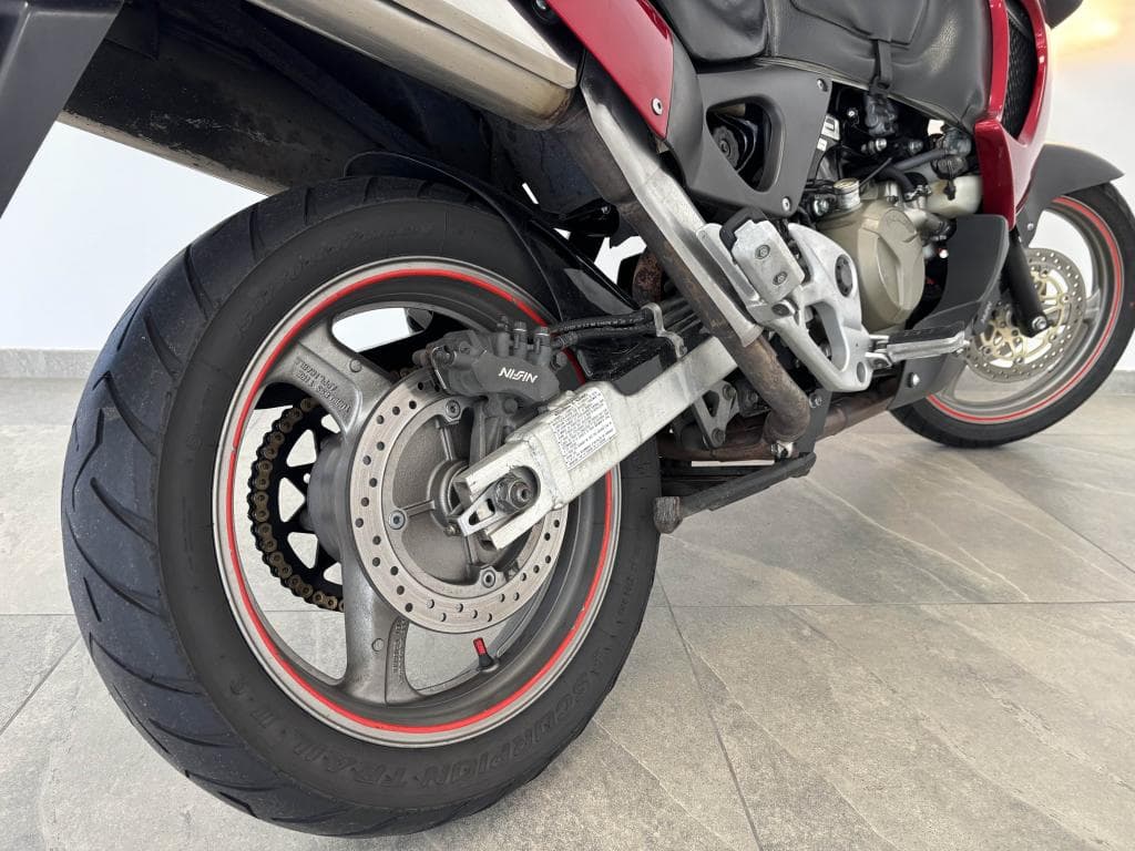HONDA VARADERO – photo 18 sur 18