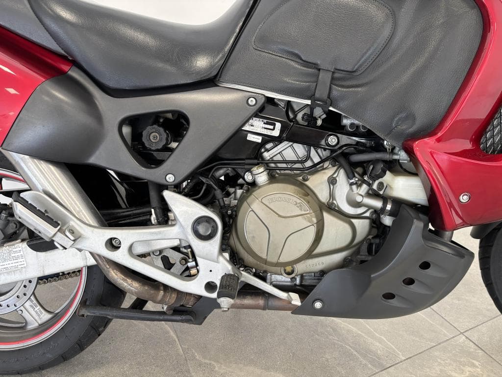 HONDA VARADERO – photo 6 sur 18