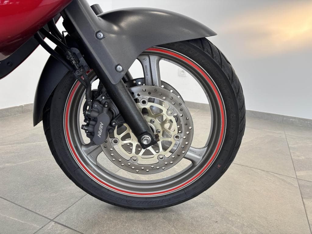 HONDA VARADERO – photo 7 sur 18
